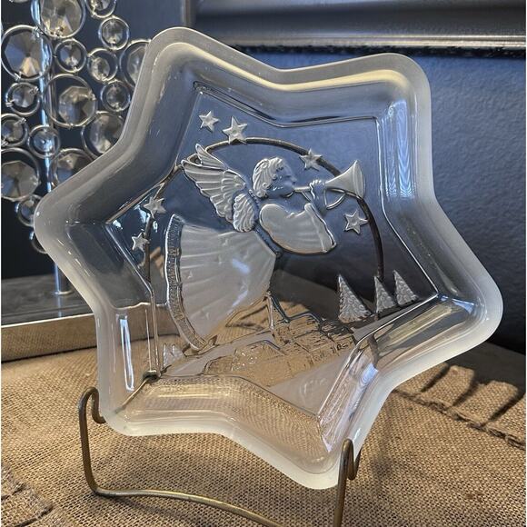 Lot Of 3 Serving Platter Bowls Tray Christmas Holiday Heavy Glass Angel Figures - Picture 4 of 10